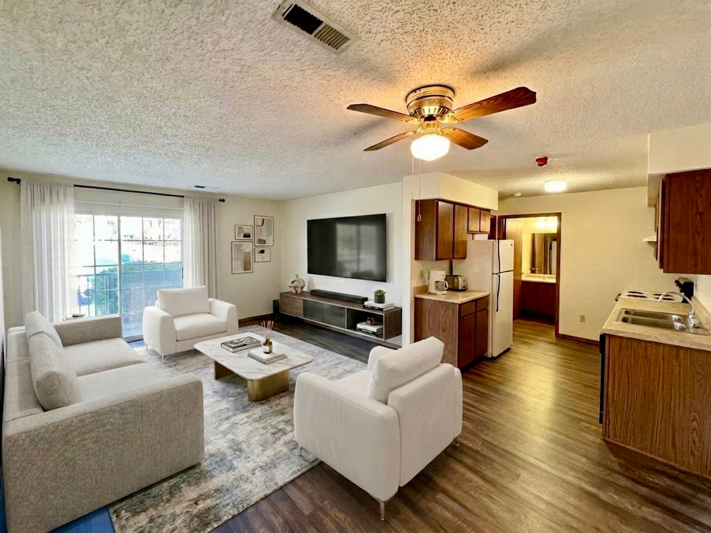 Carthage Apartment: 410 Fir Rd