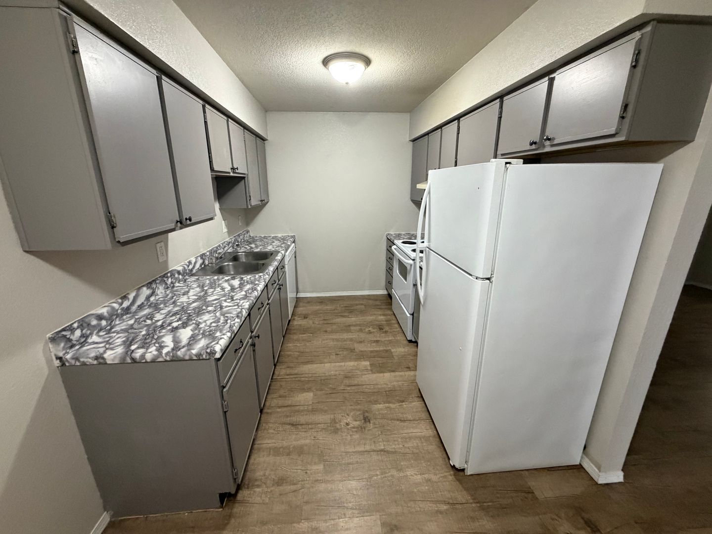 Joplin Apartment: 2640 E 34th St