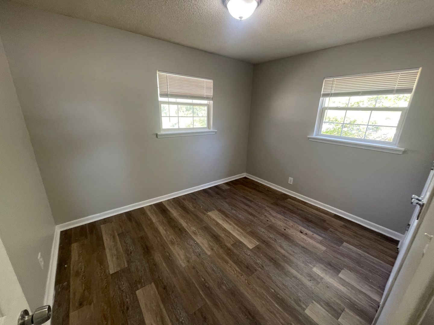 Pittsburg Apartment: 2014 S Elm St