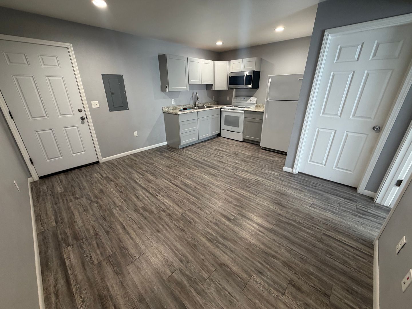Joplin Apartment: 2301 Texas Ave
