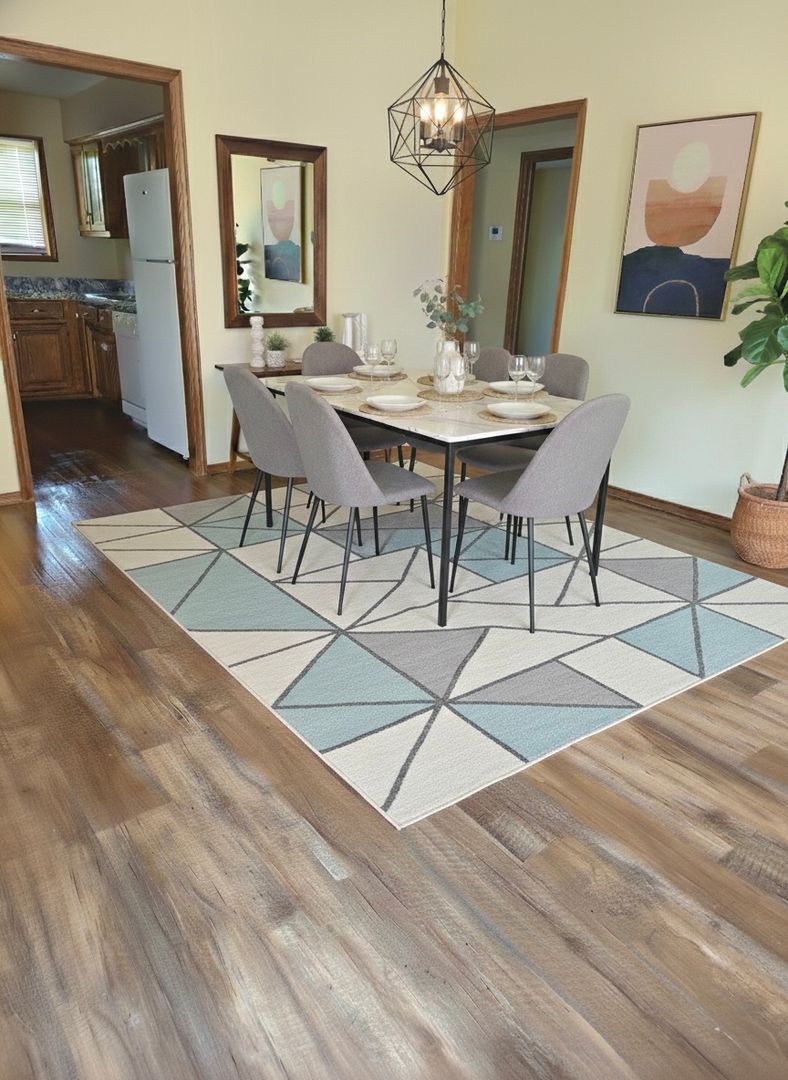 Joplin Apartment: 1717 E 33rd St