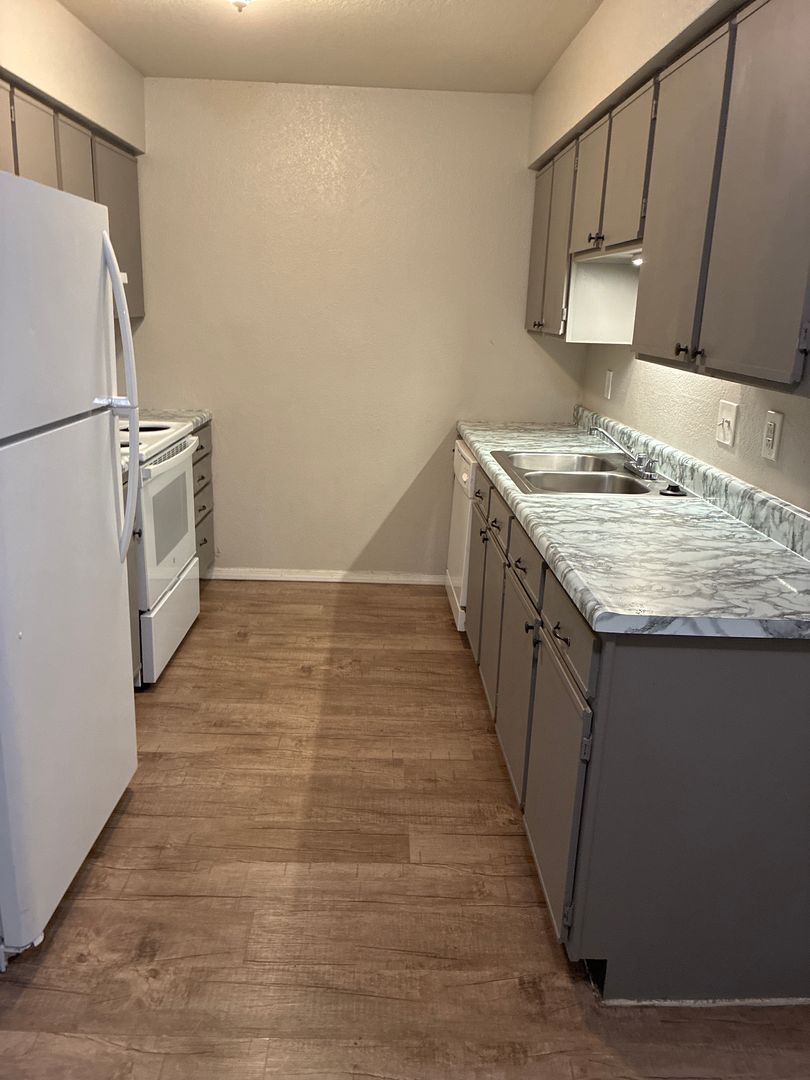 Joplin Apartment: 2640 E 34th St