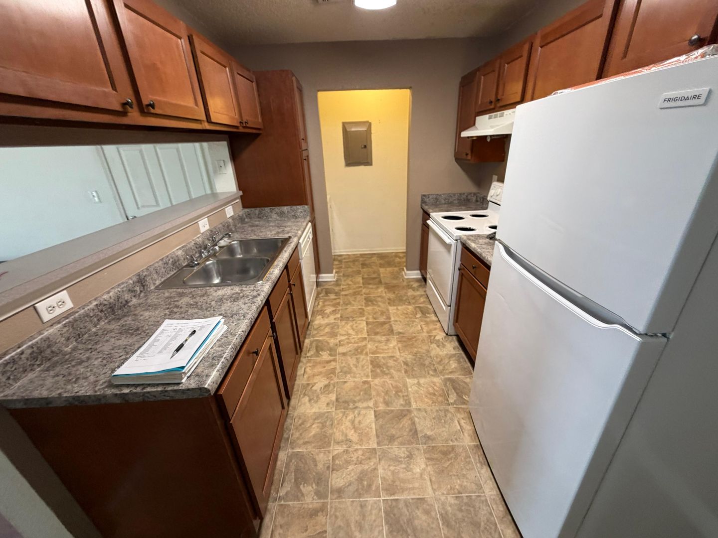 Pittsburg Apartment: 310 S Free King Hwy