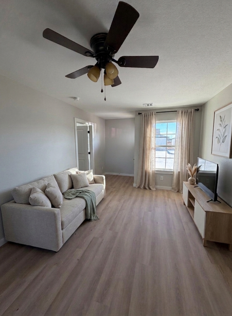 Carthage Apartment: 2901-2906 Sandstone Road