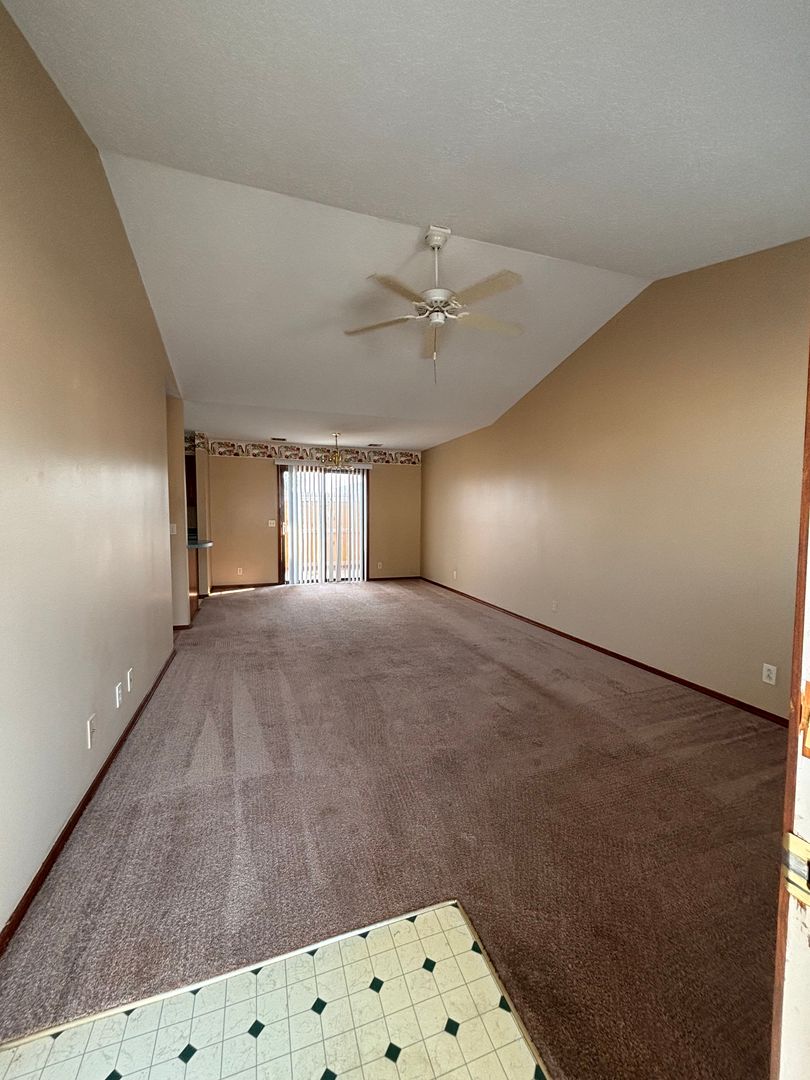 Joplin Apartment: 2301 Texas Ave