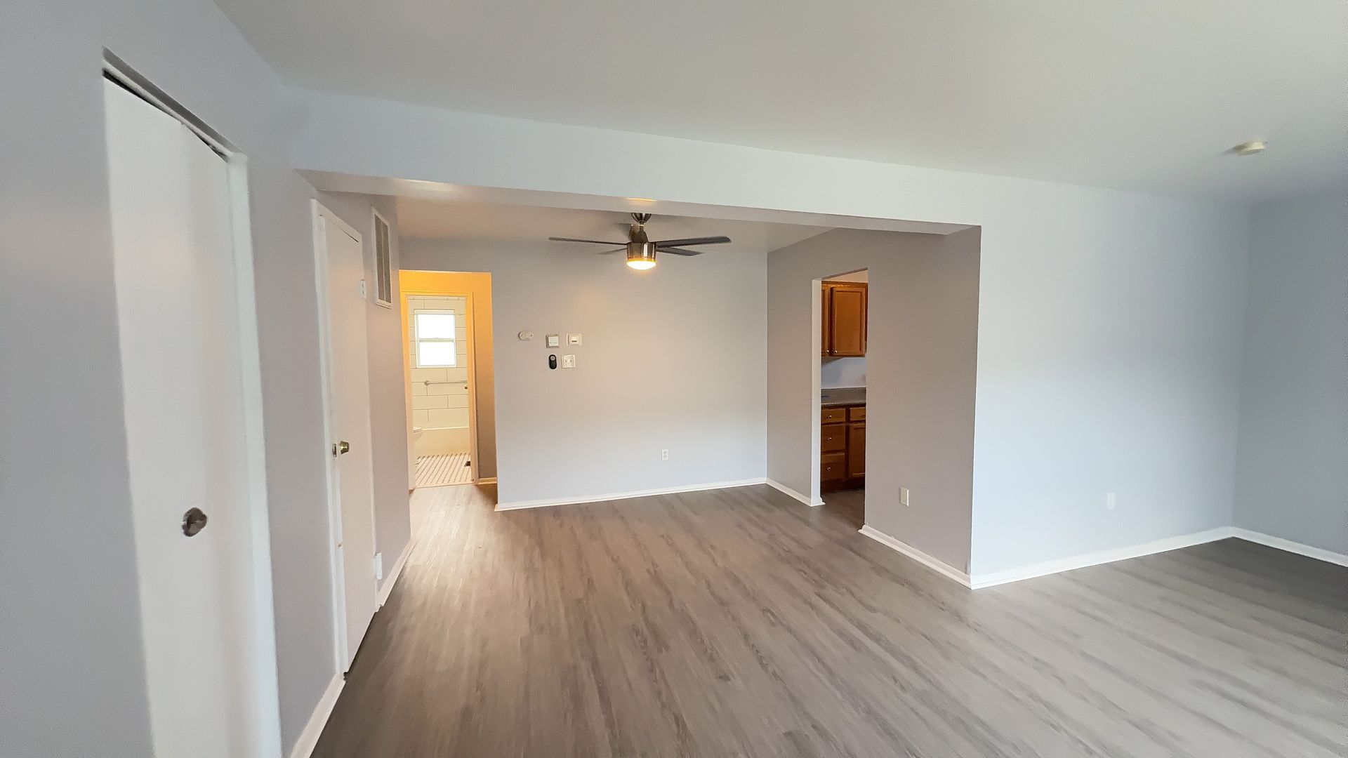 Easton Apartment: 1011 George Street