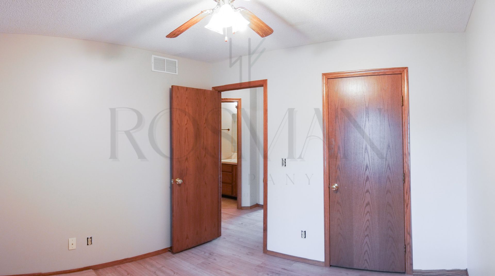 8002 W 19th St N 7 of 12