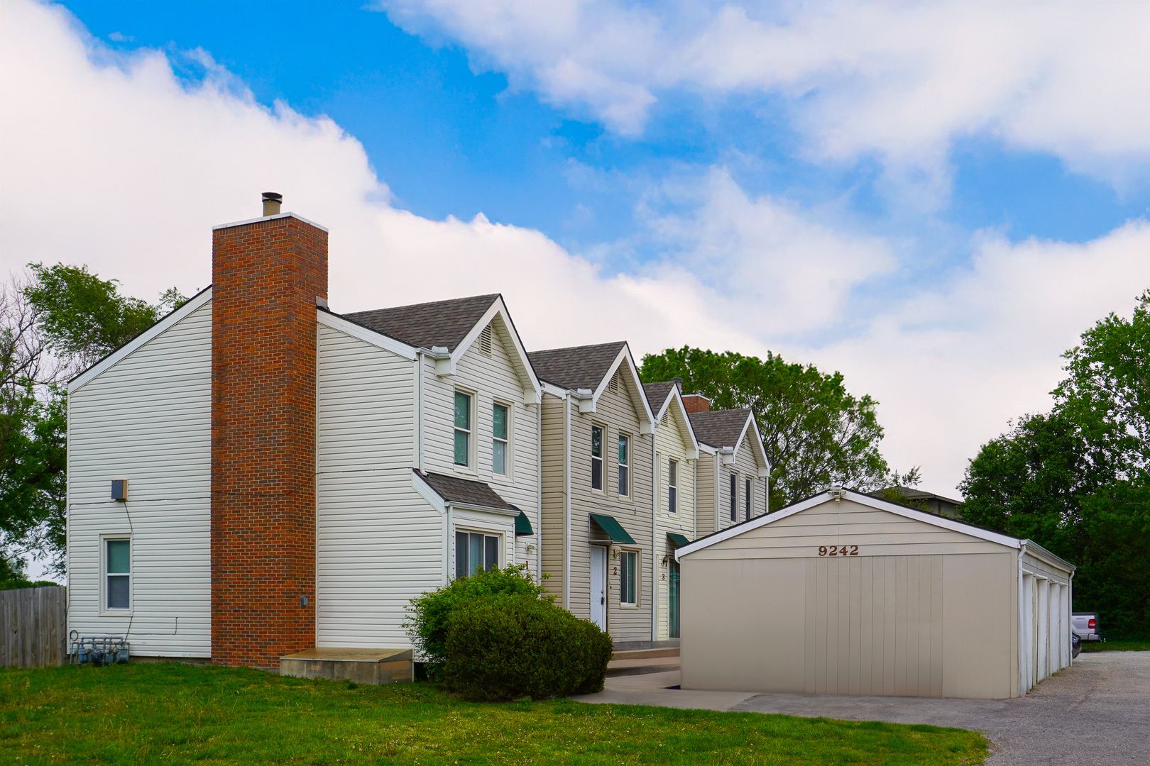 Wichita Apartment: 9242 E Funston Ct