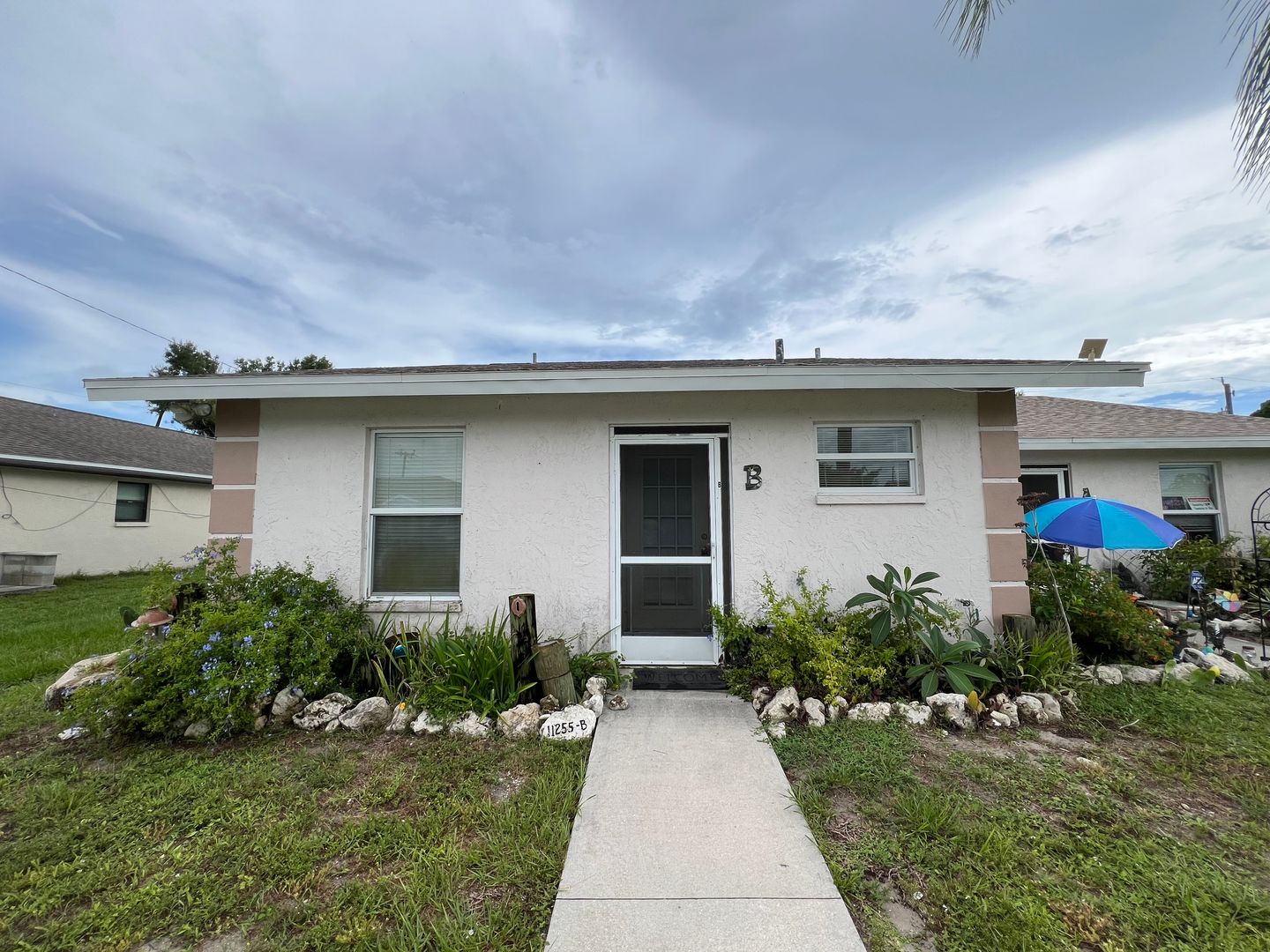 Englewood Apartment: 11255 Pendleton Ave