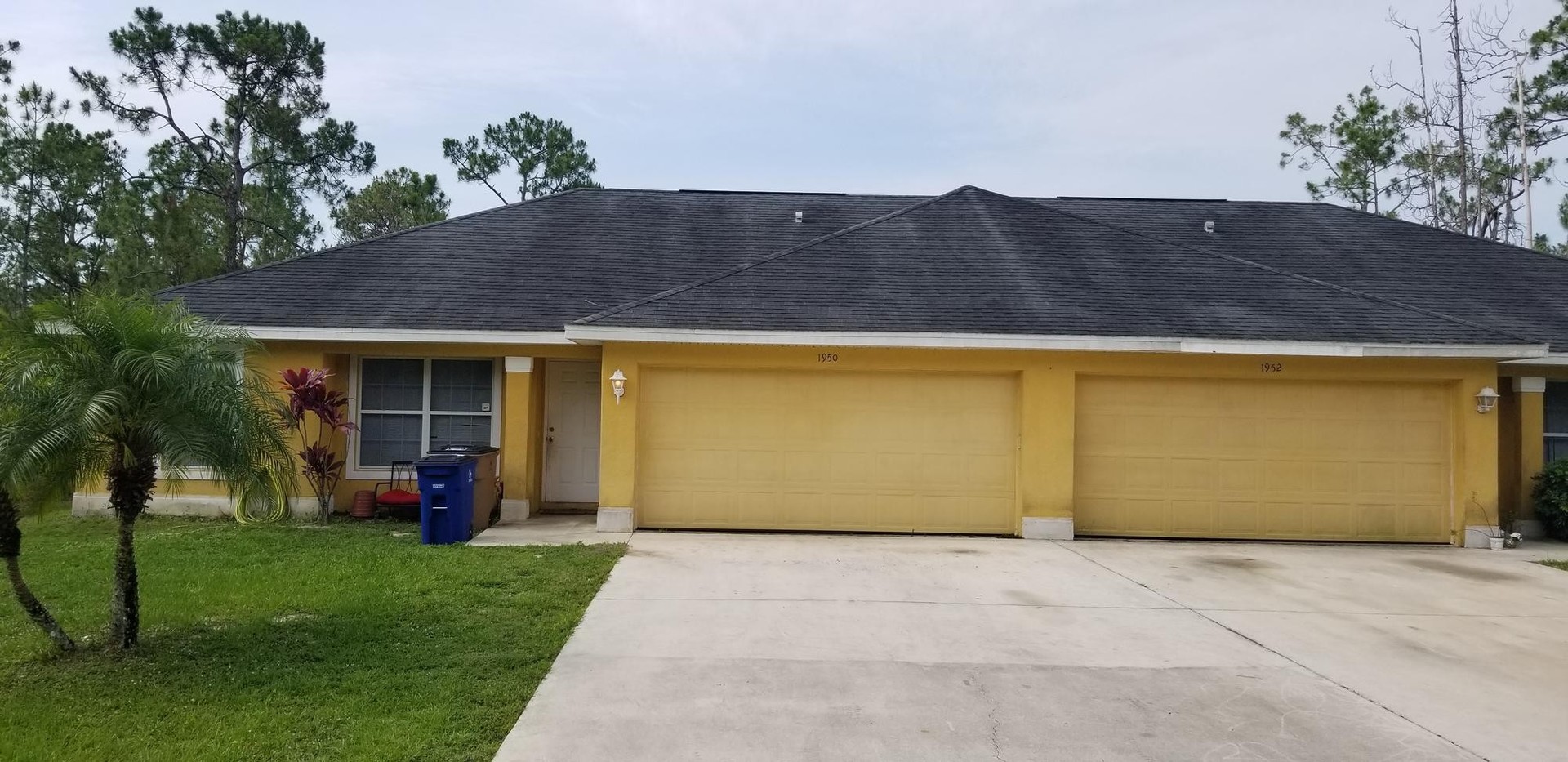 Lehigh Acres Apartment: 1950 - 1952 Laverna Ave