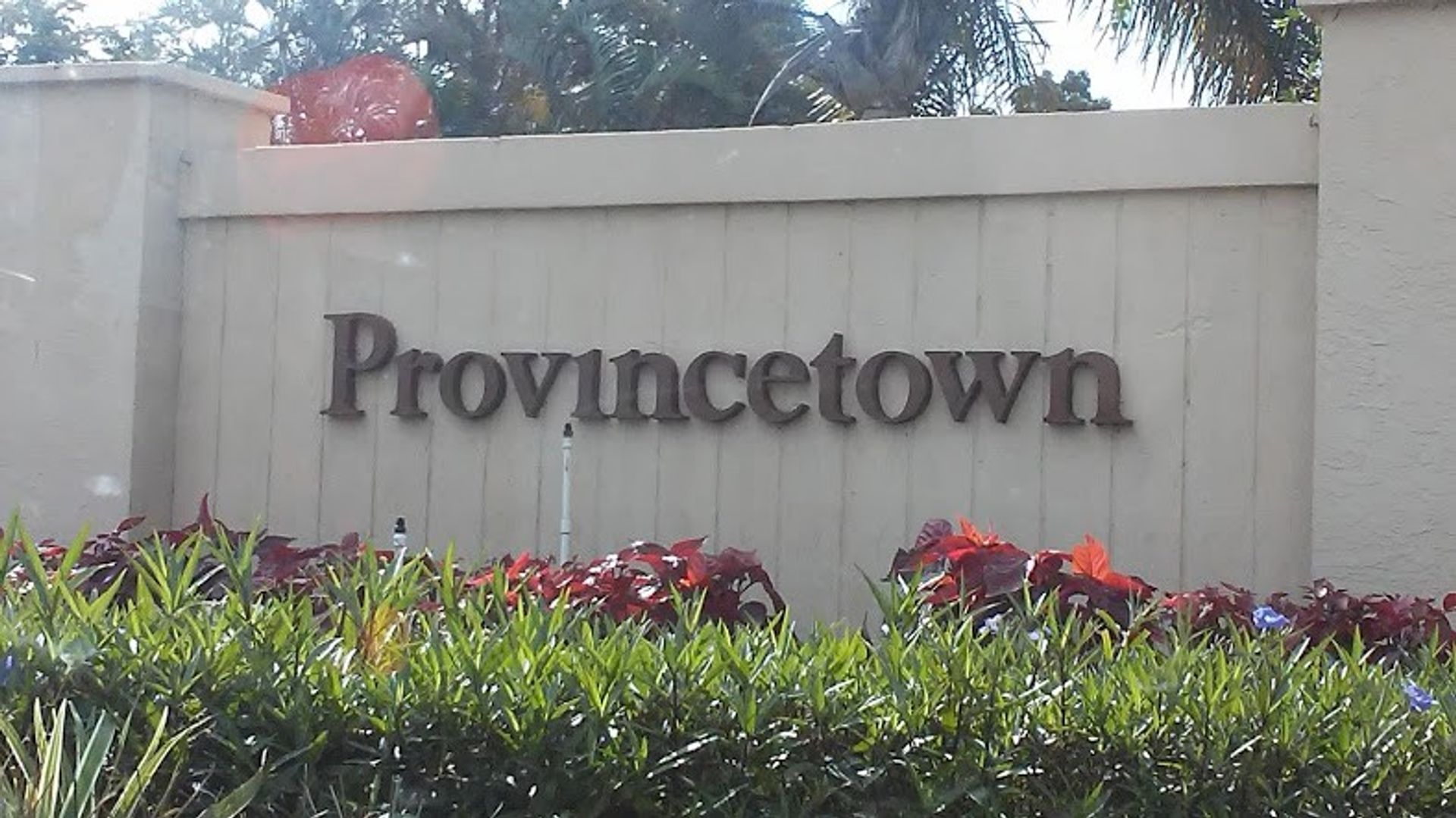 Fort Myers House: 3300 PRINCE EDWARD ISLAND CIR # 1