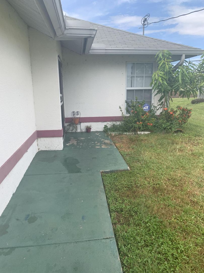 Cape Coral Apartment: 521 Hancock Bridge Pkwy