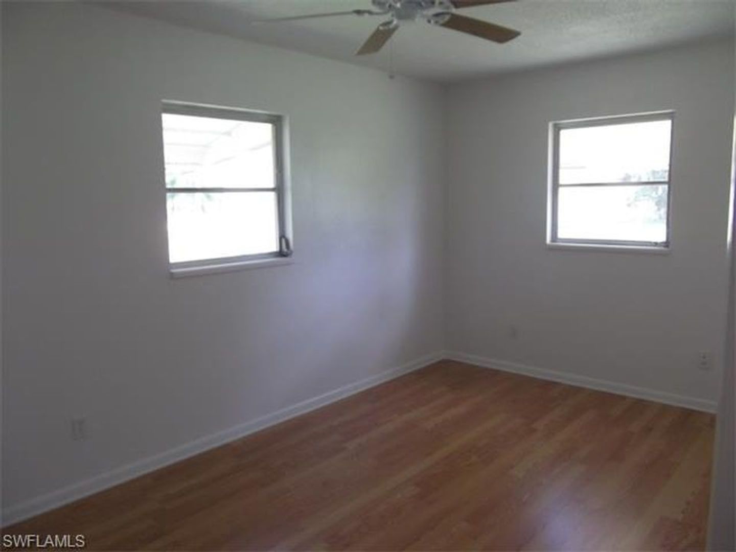 Lehigh Acres House: 10 Willow Street