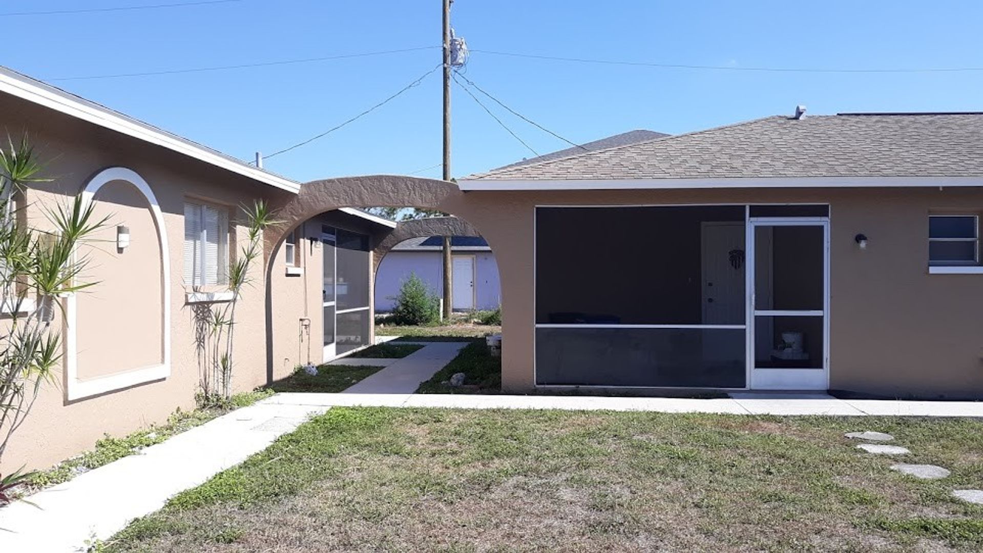 Cape Coral Apartment: 233 SE Van Loon Terr