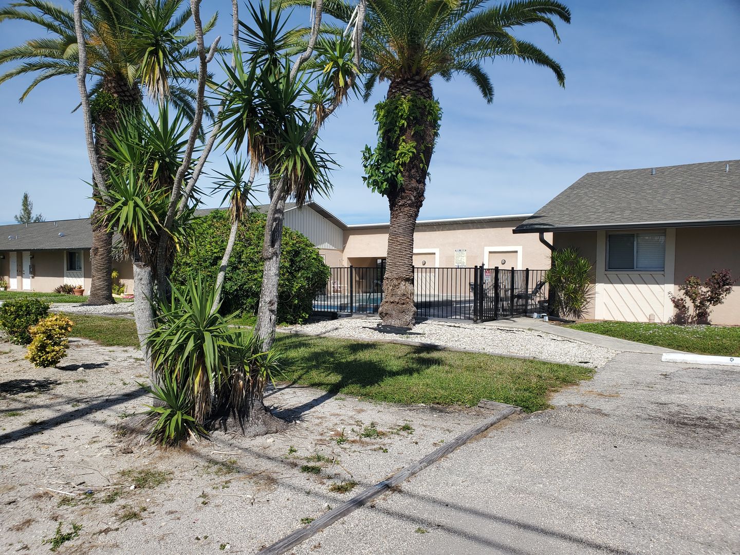 Cape Coral Apartment: 913 Gleason Pkwy #4