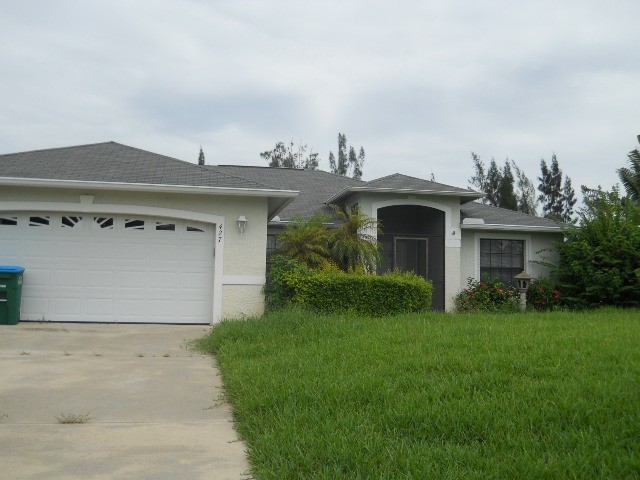 Cape Coral House: 427 SE 16th Street