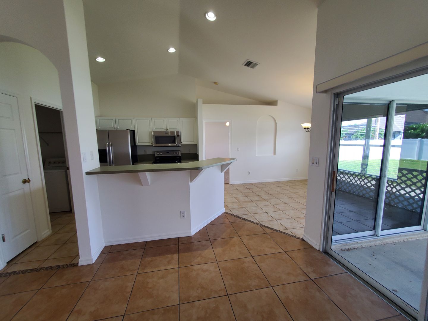 Cape Coral House: 3011 SW 14th Ct