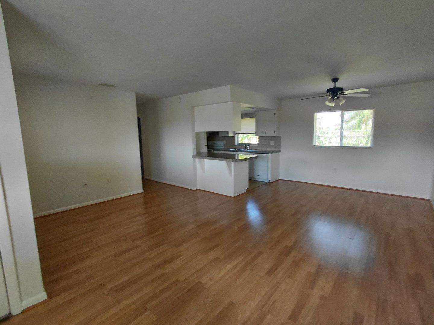 Cape Coral Apartment: 5004 Chiquita Blvd S