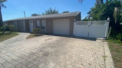 3/2 Move In Ready – photo 1