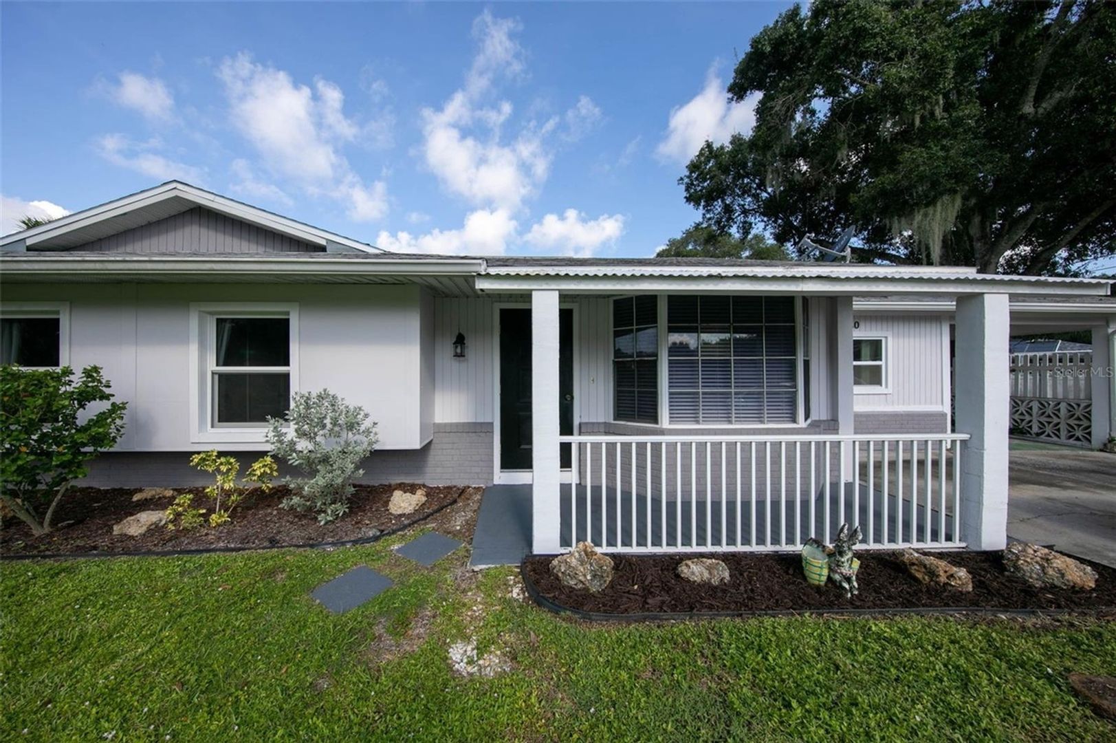 Port Charlotte House: 1110 Vernon Ave