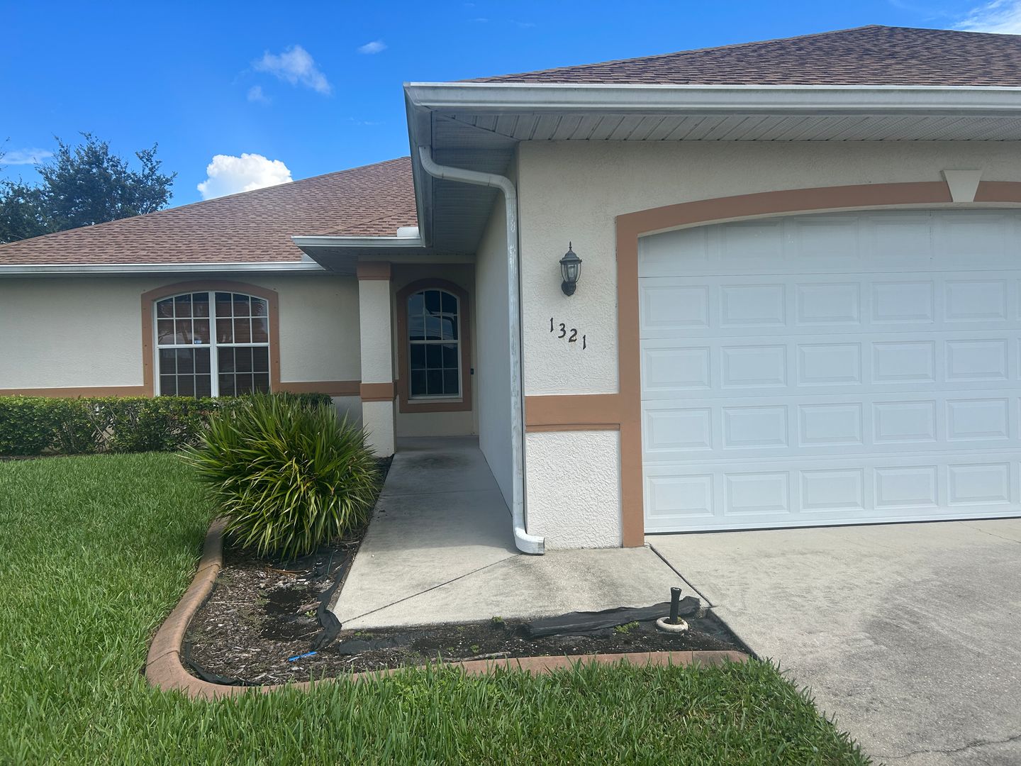 Cape Coral Apartment: 1317-1321 Gleason Pkwy