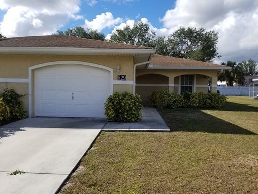 ***FIRST MONTH FREE*** 3/2 Duplex In Lehigh Acres – photo 1