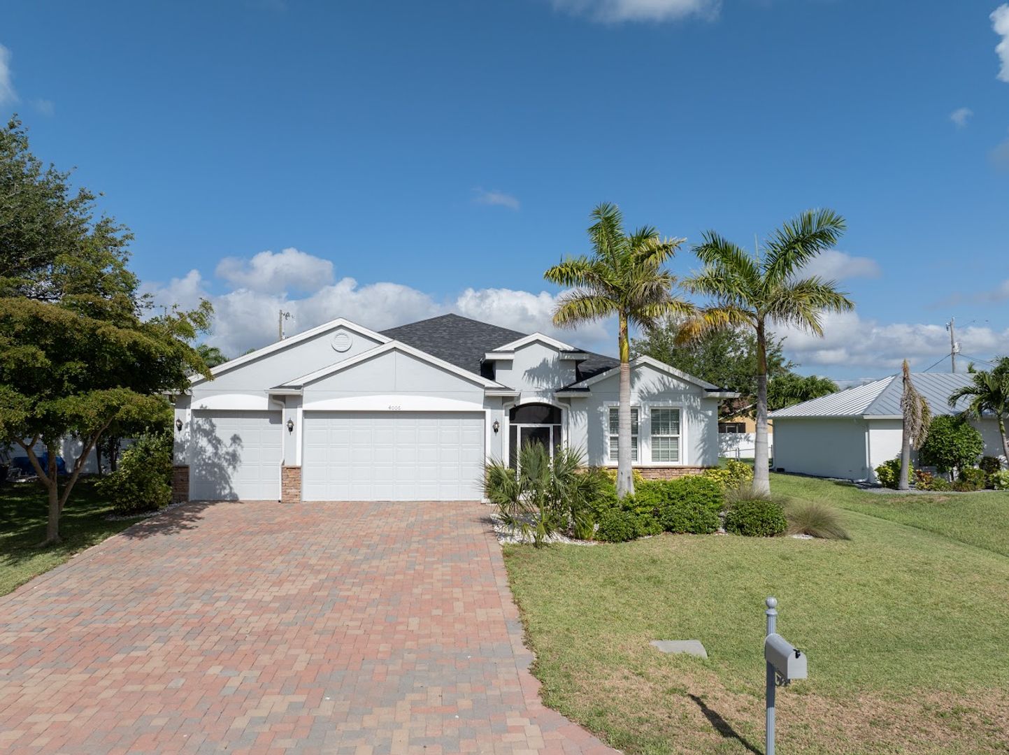 Cape Coral House: 4006 SW 26th Ct