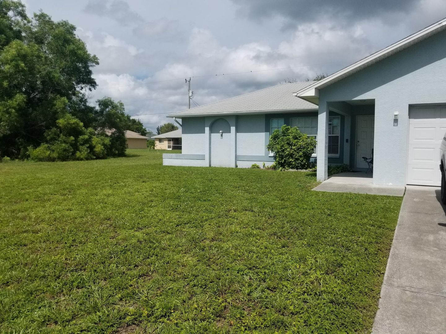 Cape Coral House: 17 NE 16th Pl