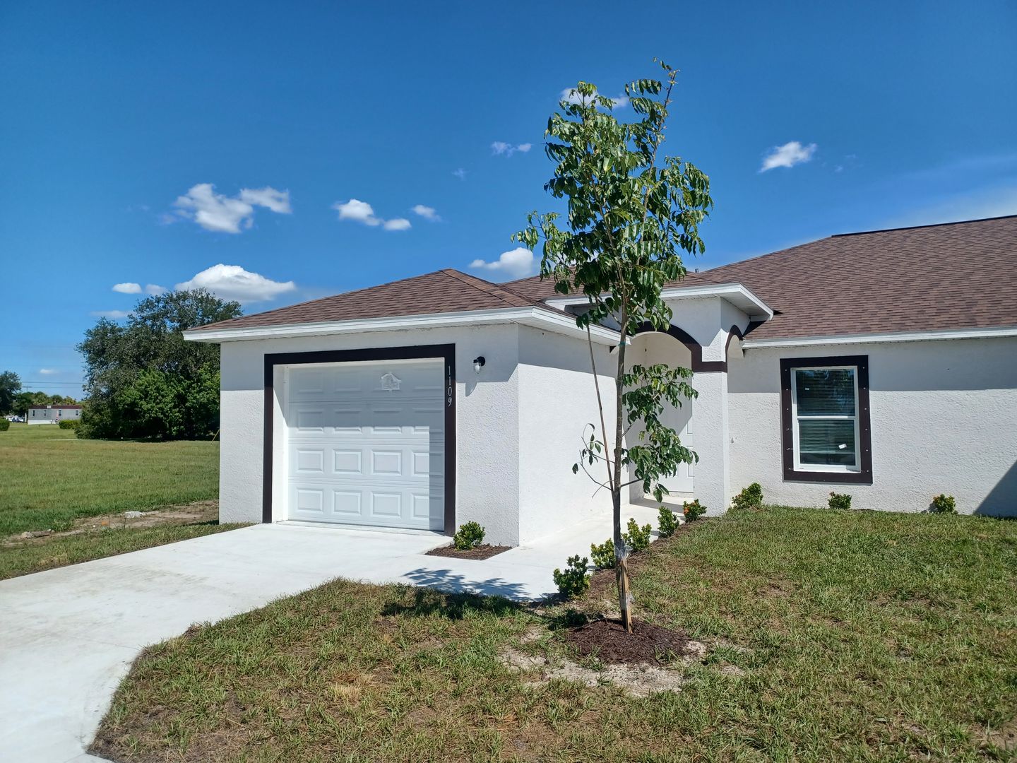 Cape Coral Multiplex: 1109-1111 SE 5th Ct