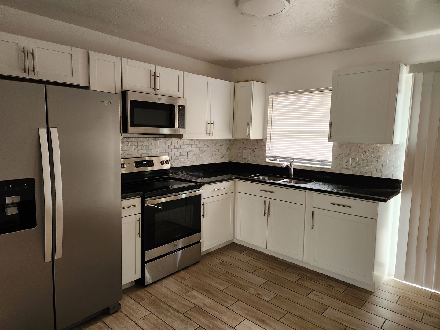 Cape Coral Apartment: 1111 SE 23rd Pl Unit 3 & 4