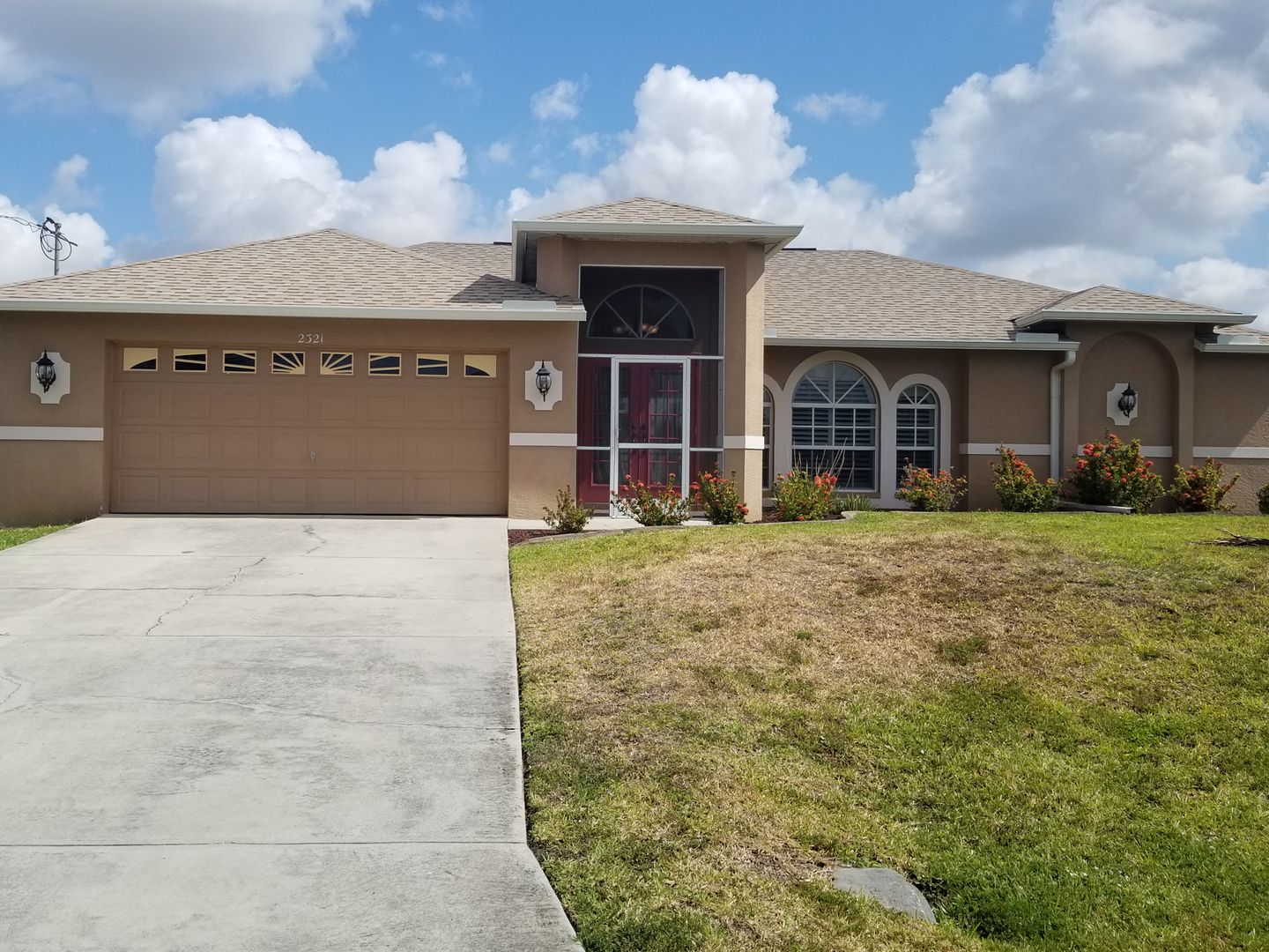 Cape Coral House: 2321 SW 19th st