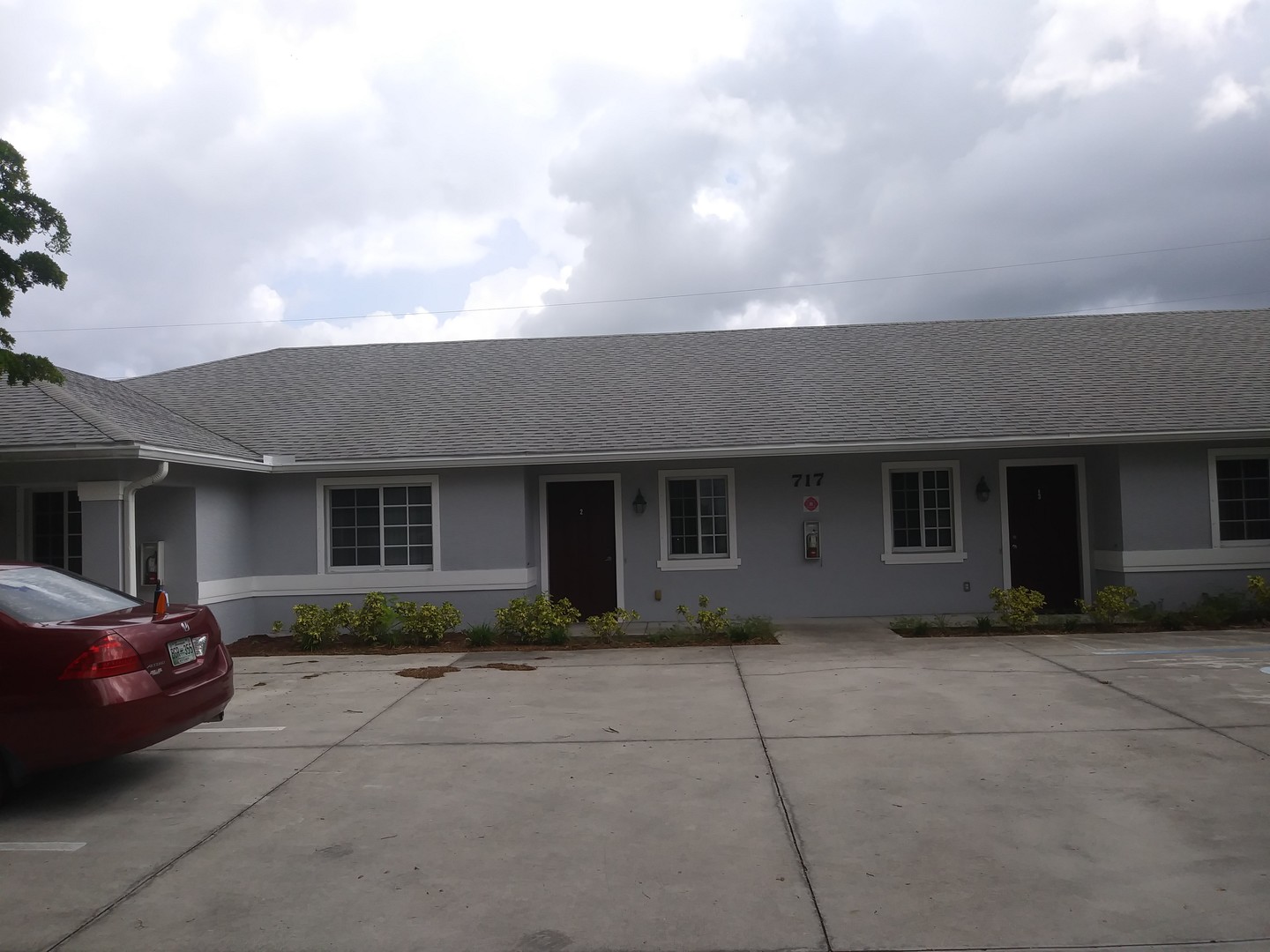Cape Coral Apartment: 717 SE 8th St