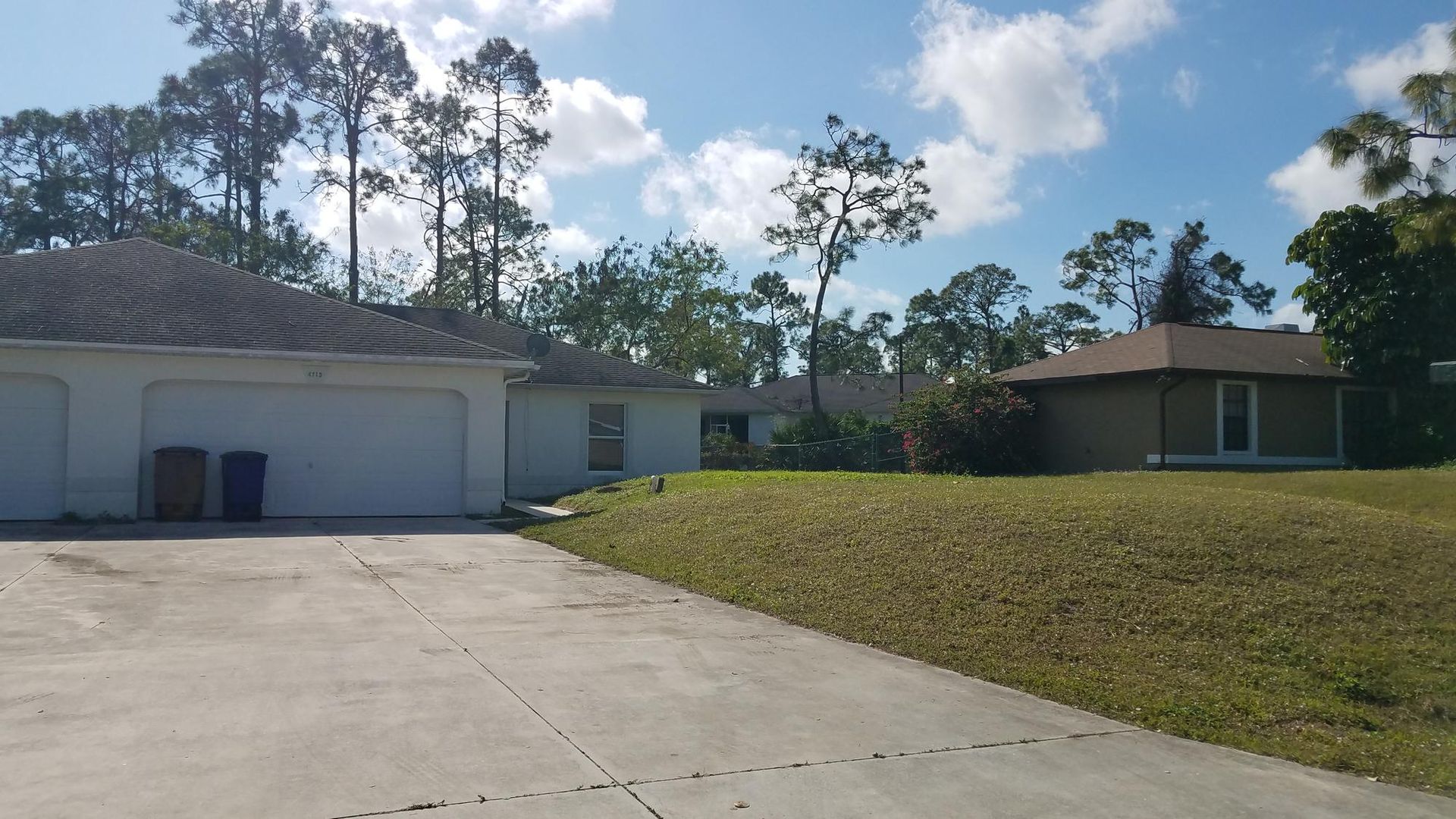Lehigh Acres Apartment: 4713-4715 1st St SW