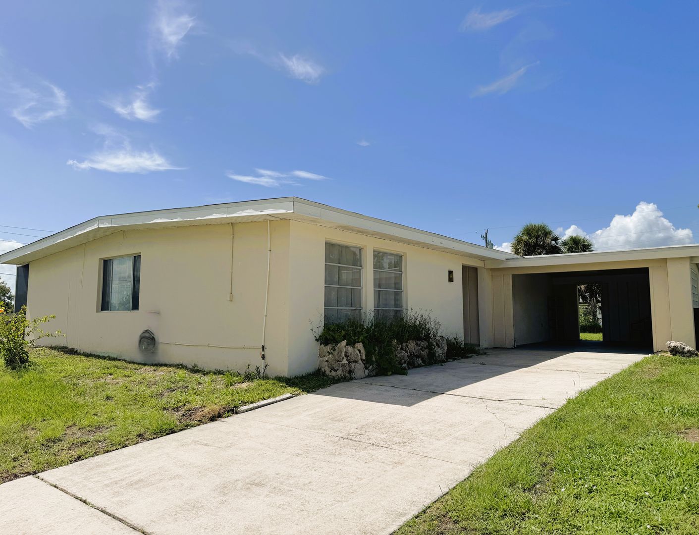 North Port House: 13880 S. Tamiami Trail