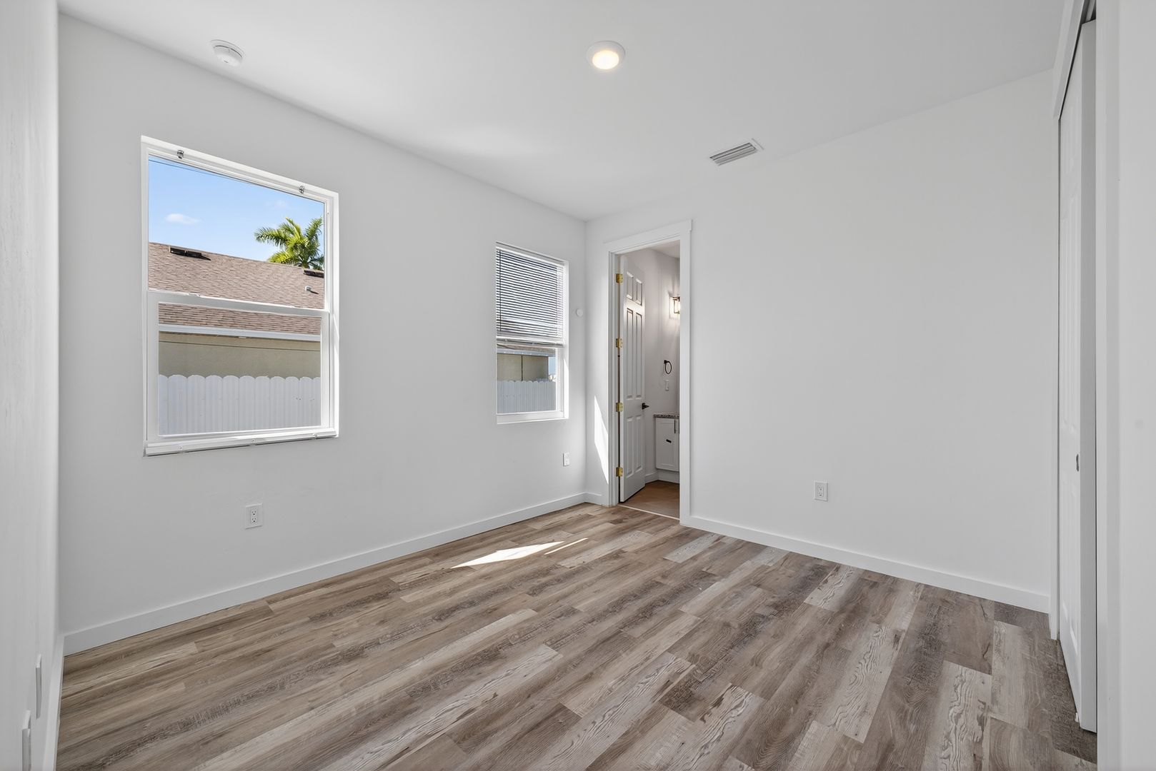 CAPE CORAL House: 1309 NW 4TH ST