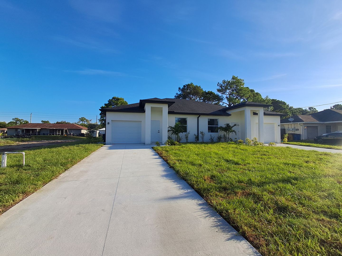 Lehigh Acres Apartment: 4722-4724 1st St SW