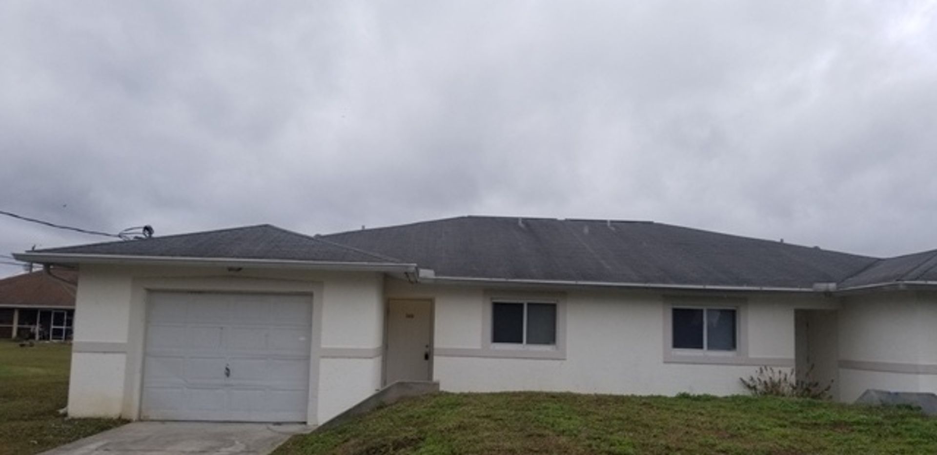 Lehigh Acres Apartment: 2424-2426 Milton Ave.