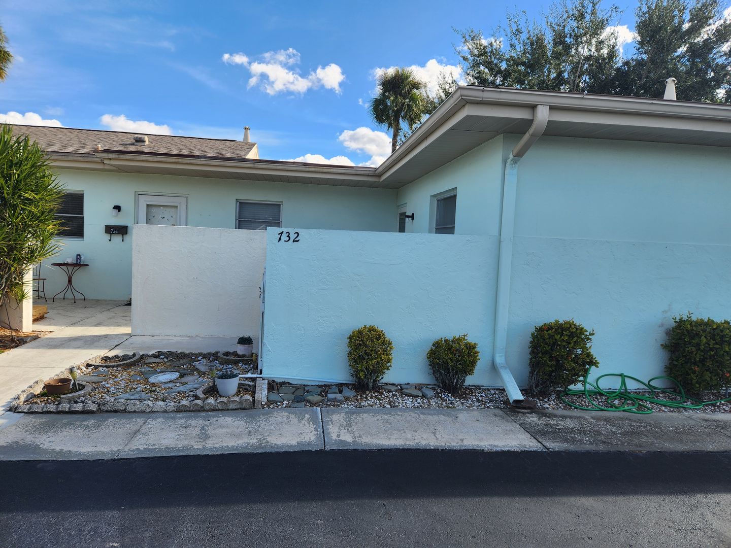 Lehigh Acres House: 732 Joel Blvd