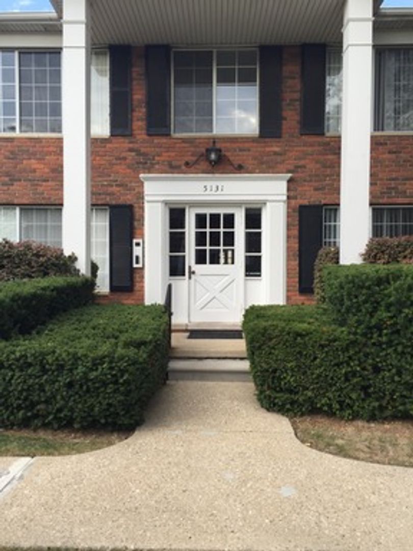 ROYAL OAK Apartment: 5131 CROOKS ROAD