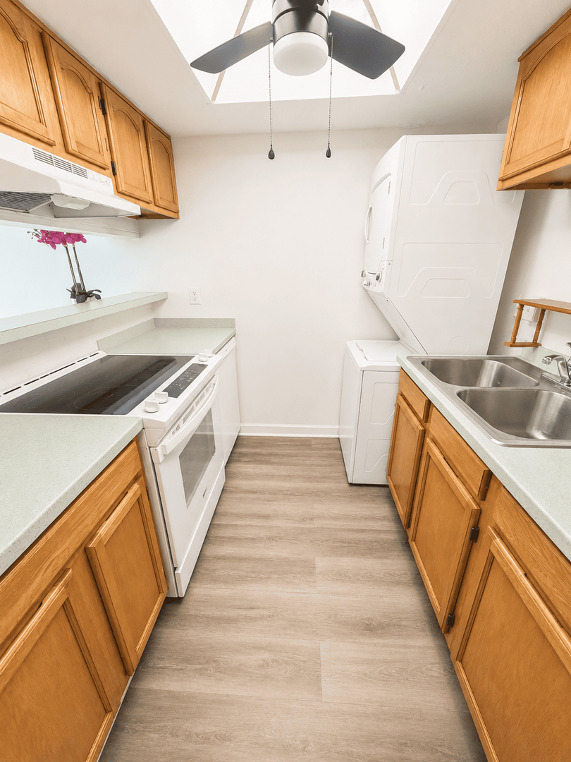 5820 N Church Ave, Unit 129 6 of 12