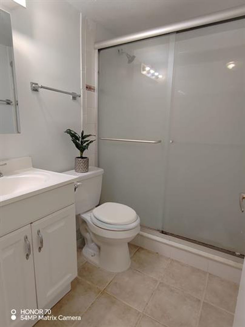 5820 N Church Ave, Unit 129 9 of 12