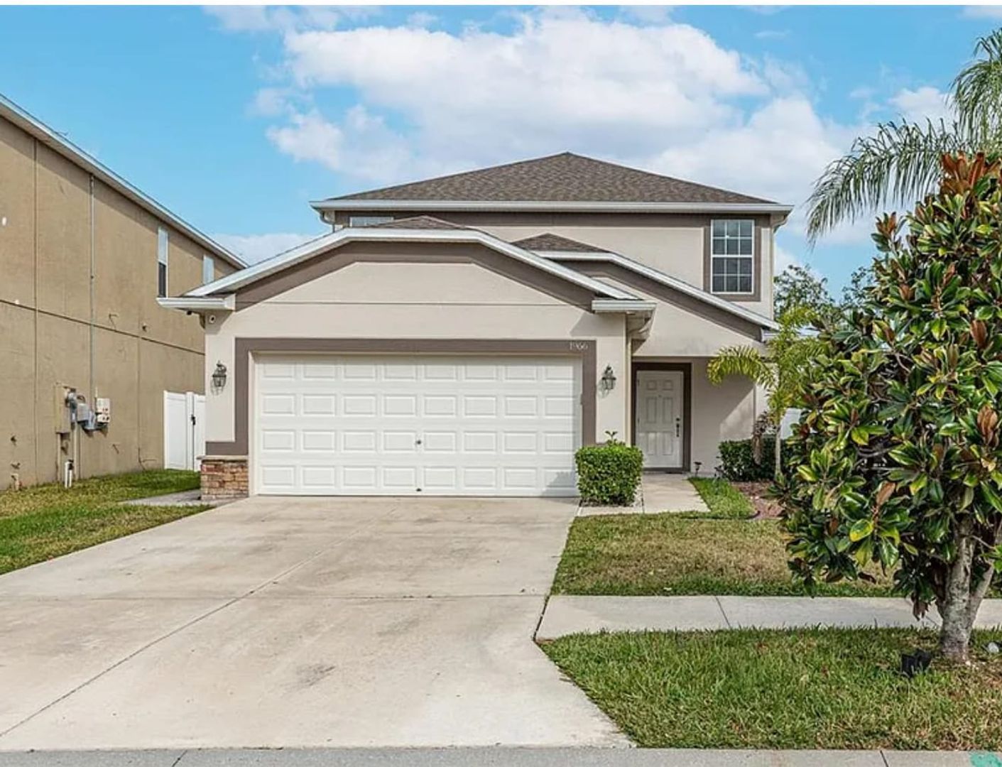 Ruskin House: 1966 Hawks View Dr