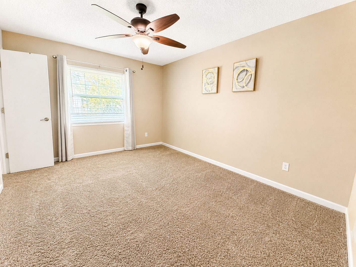 1435 Millstream Ln, Apt 204, Dunedin, FL 34698 9 of 12