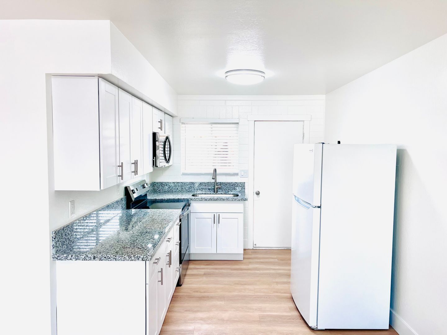 Sparks Apartment: 1320 G Street