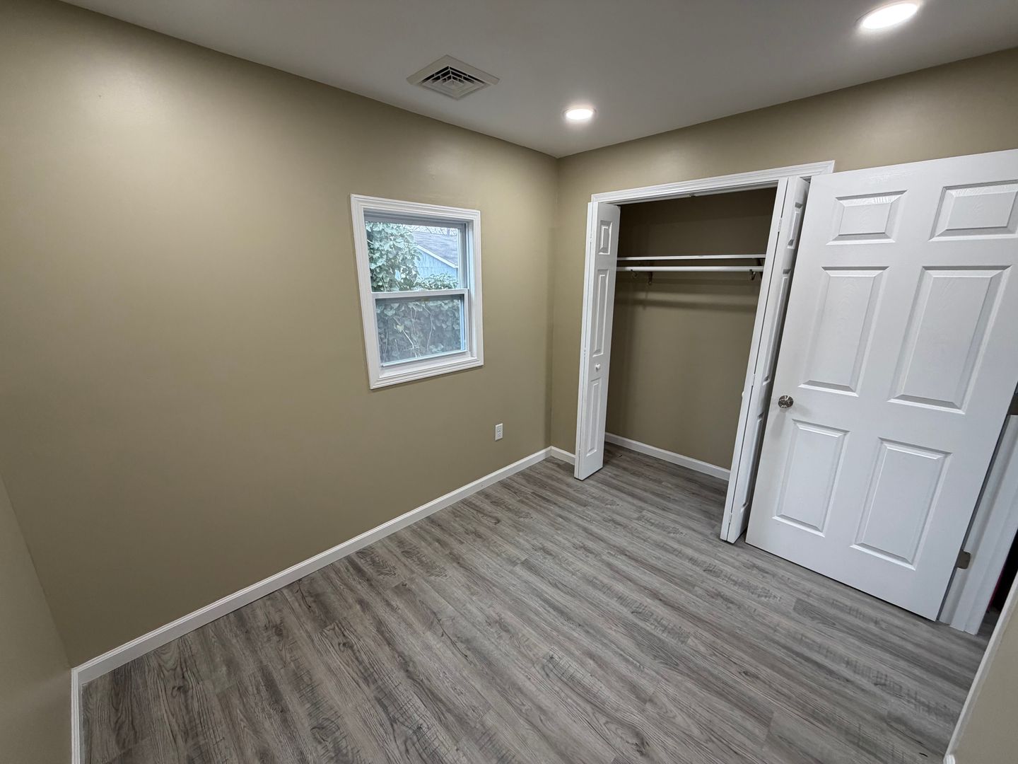 Princeton House: 722 S Race Street