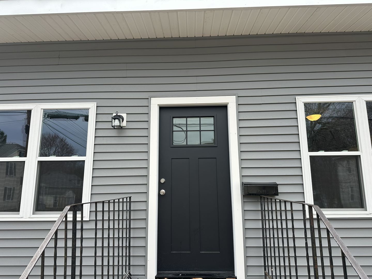 Manchester Apartment: 234 Oak Street