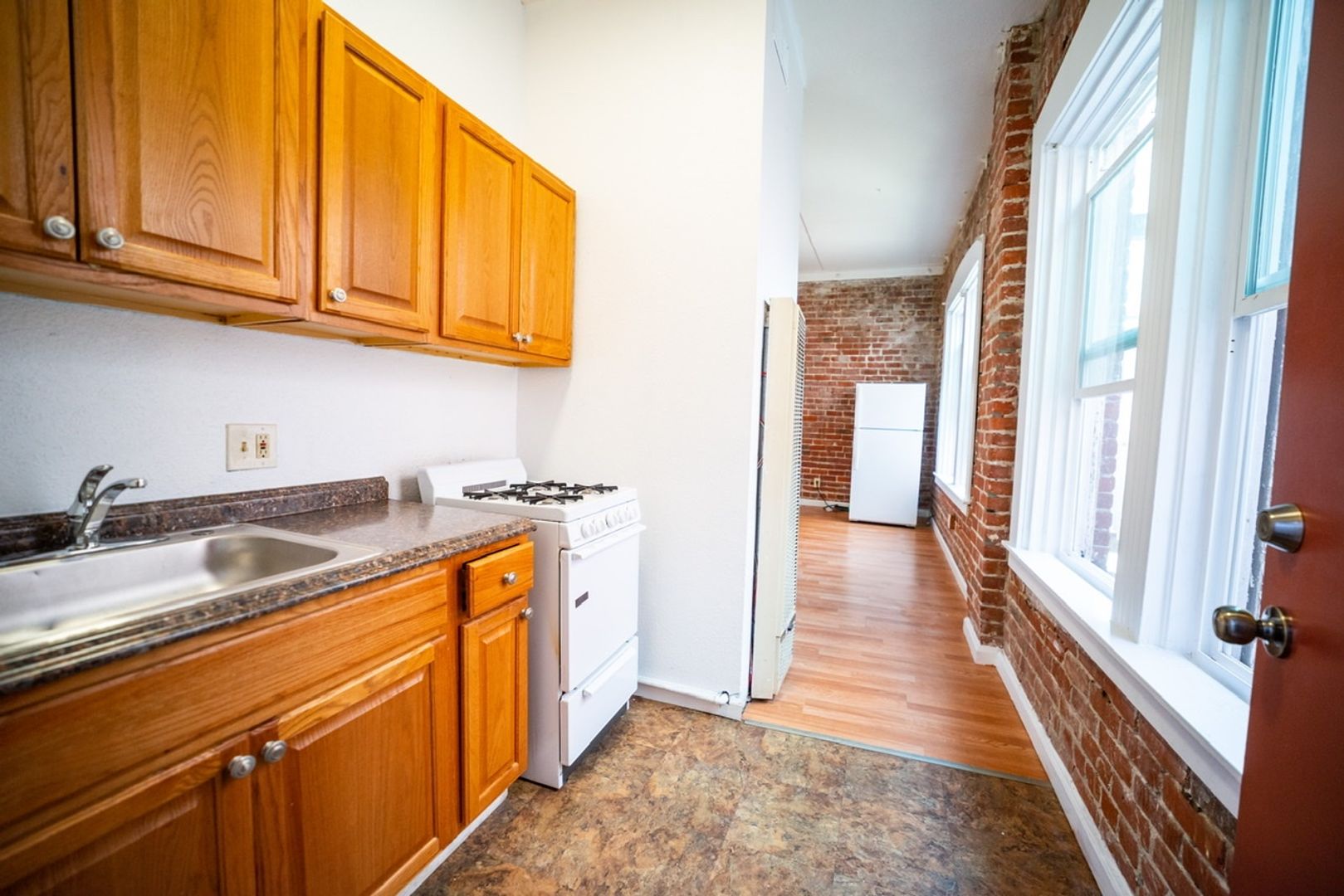 Vallejo Apartment: 419 Georgia Street