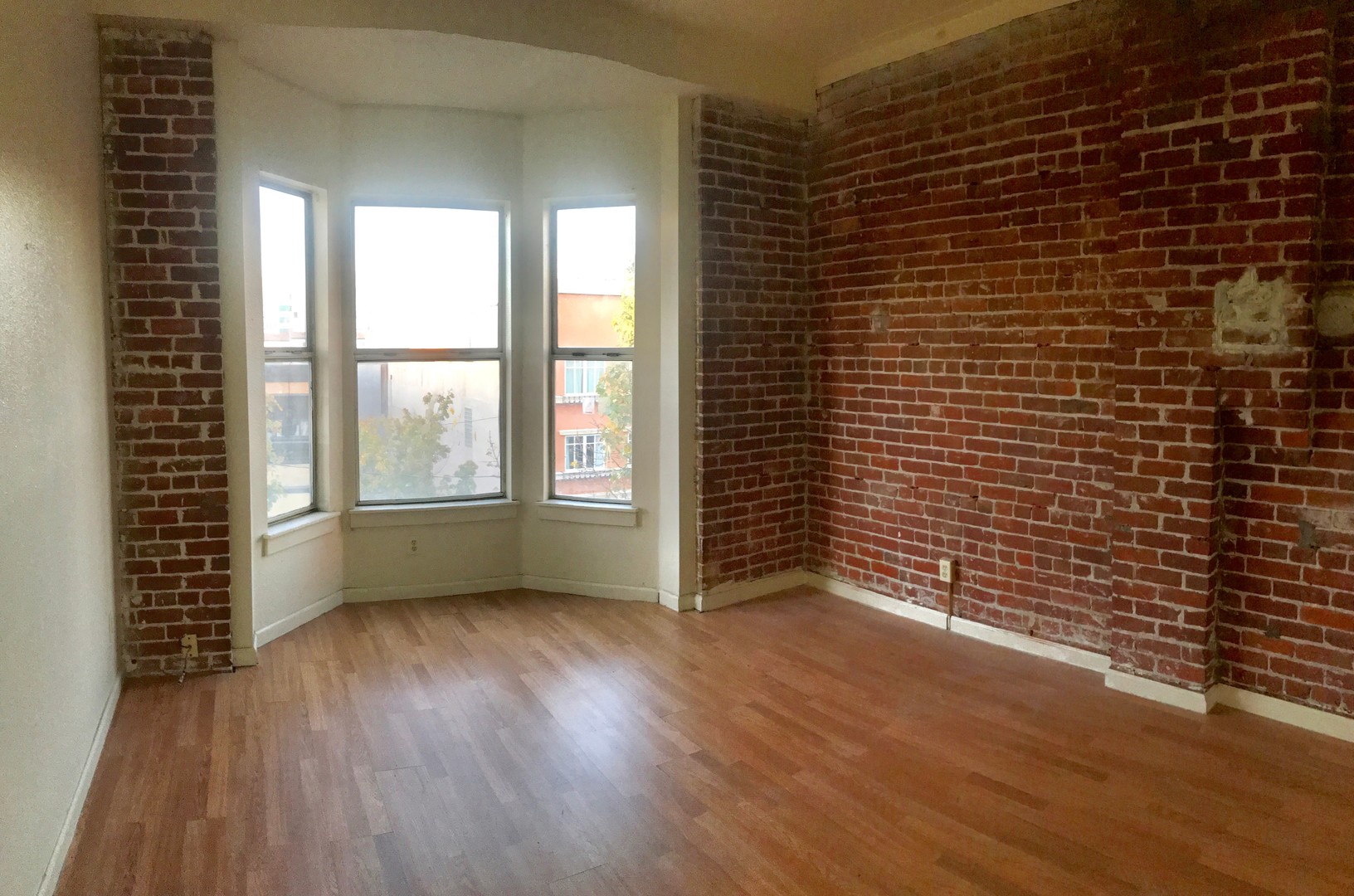 Vallejo Apartment: 419 Georgia Street
