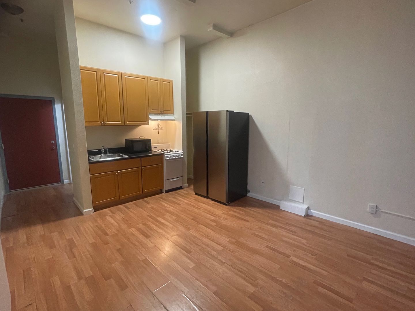 Vallejo Apartment: 419 Georgia Street