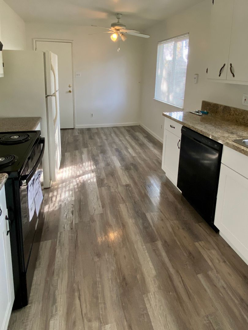 6624 Lemon Hill - Unit 20 - Main Image